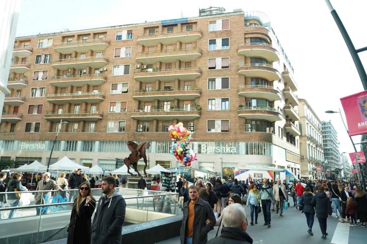 Three Toledo * Naples
